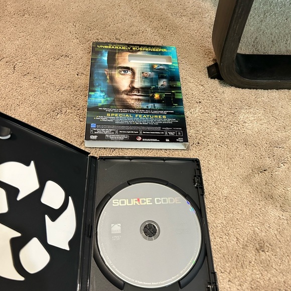 Source Code DVD - Picture 3 of 3